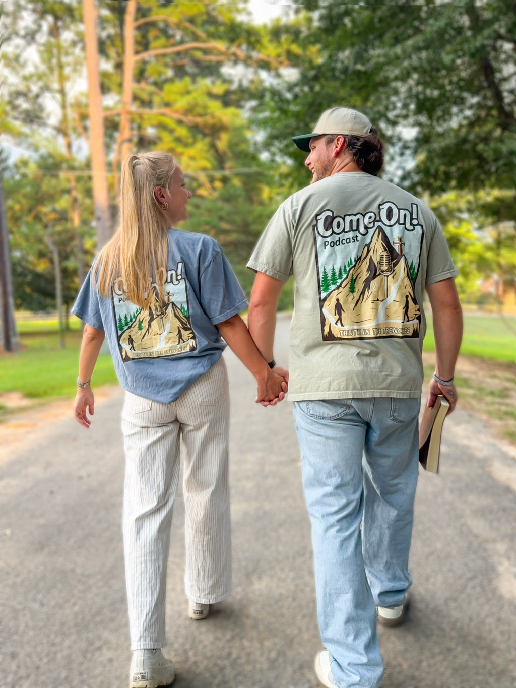 Come On! Podcast -Short Sleeve T-shirt