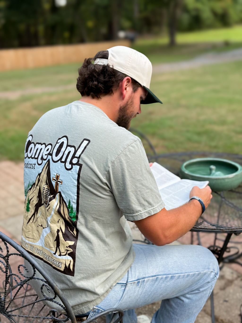 Come On! Podcast -Short Sleeve T-shirt